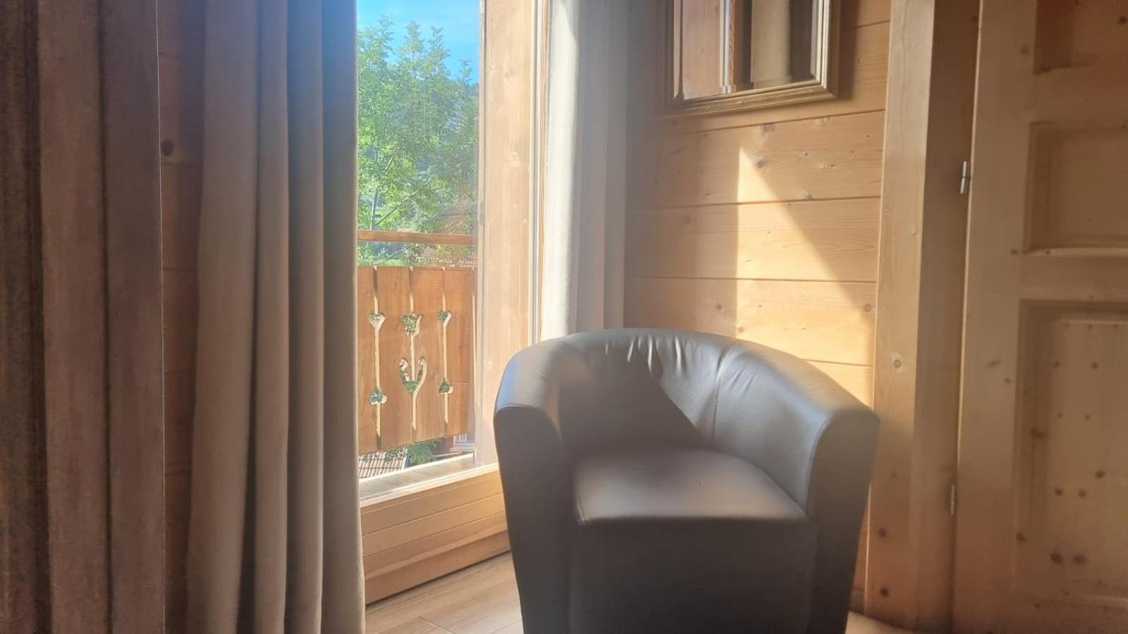 Le Chalet Du Pere Michel, Jacuzzi, Sauna, Jardin Ла Брес Екстериор снимка