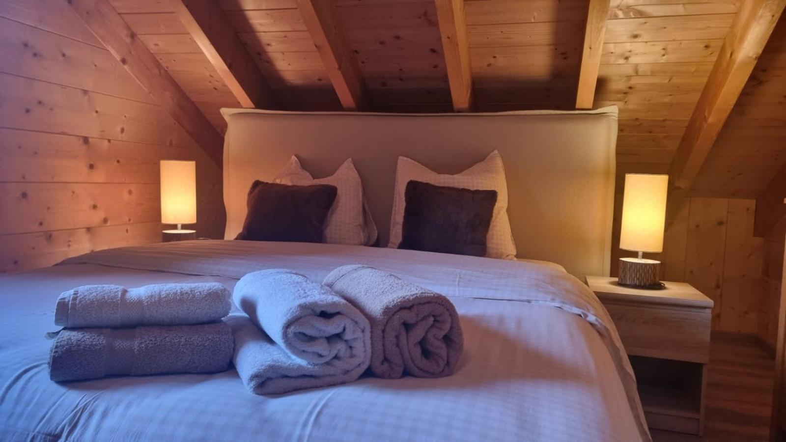 Le Chalet Du Pere Michel, Jacuzzi, Sauna, Jardin Ла Брес Екстериор снимка